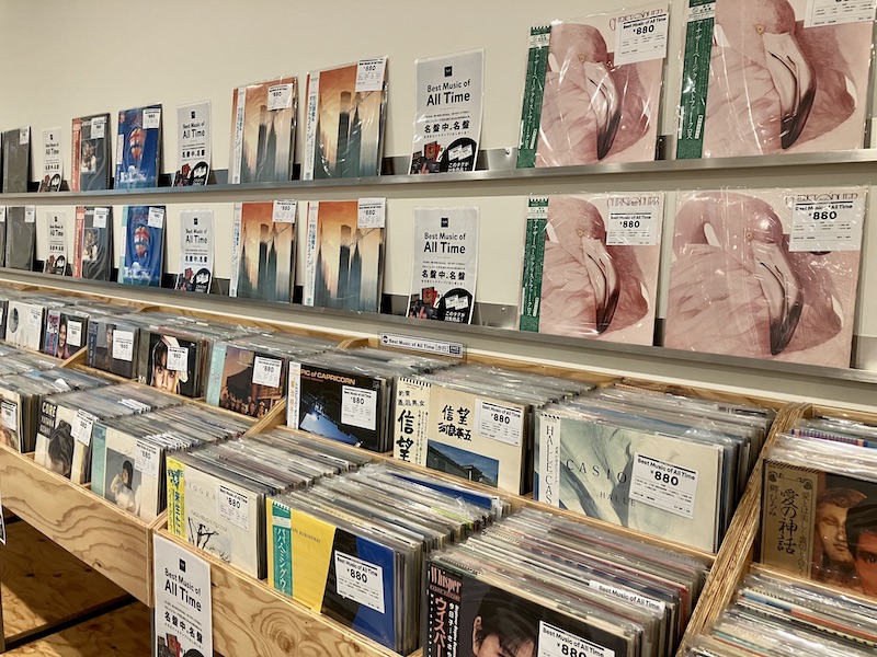 Interior view of Face Records NAGOYA CHUNICHI BLDG. with a wide selection of records