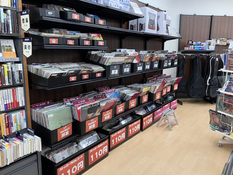 BOOKOFF 豊田下林店のレコードコーナー
