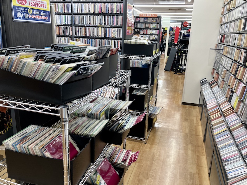 BOOKOFF SUPER BAZAAR 西友高針店のレコードコーナー