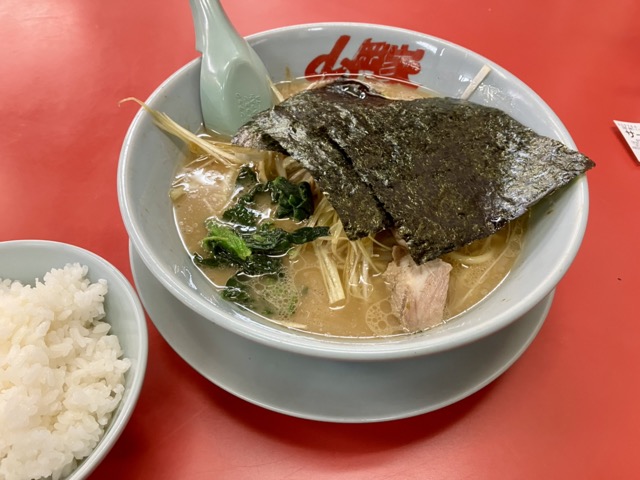 山岡家のラーメン