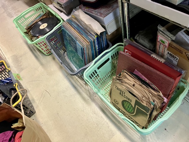 高浜のリサイクルショップ「宝島」のジャンクレコード