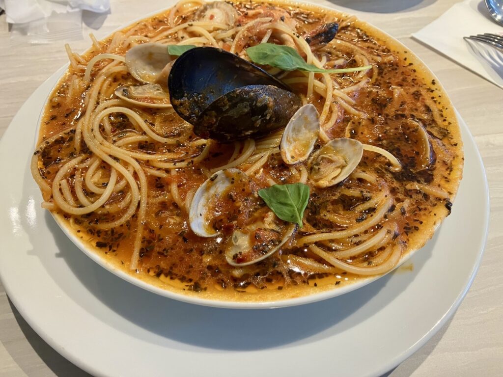 ラシックに新しくできたパスタ系のお店「ホームズパスタ」
