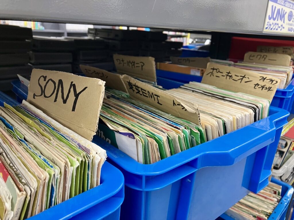 ハードオフ 浜松有玉店のレコードコーナー