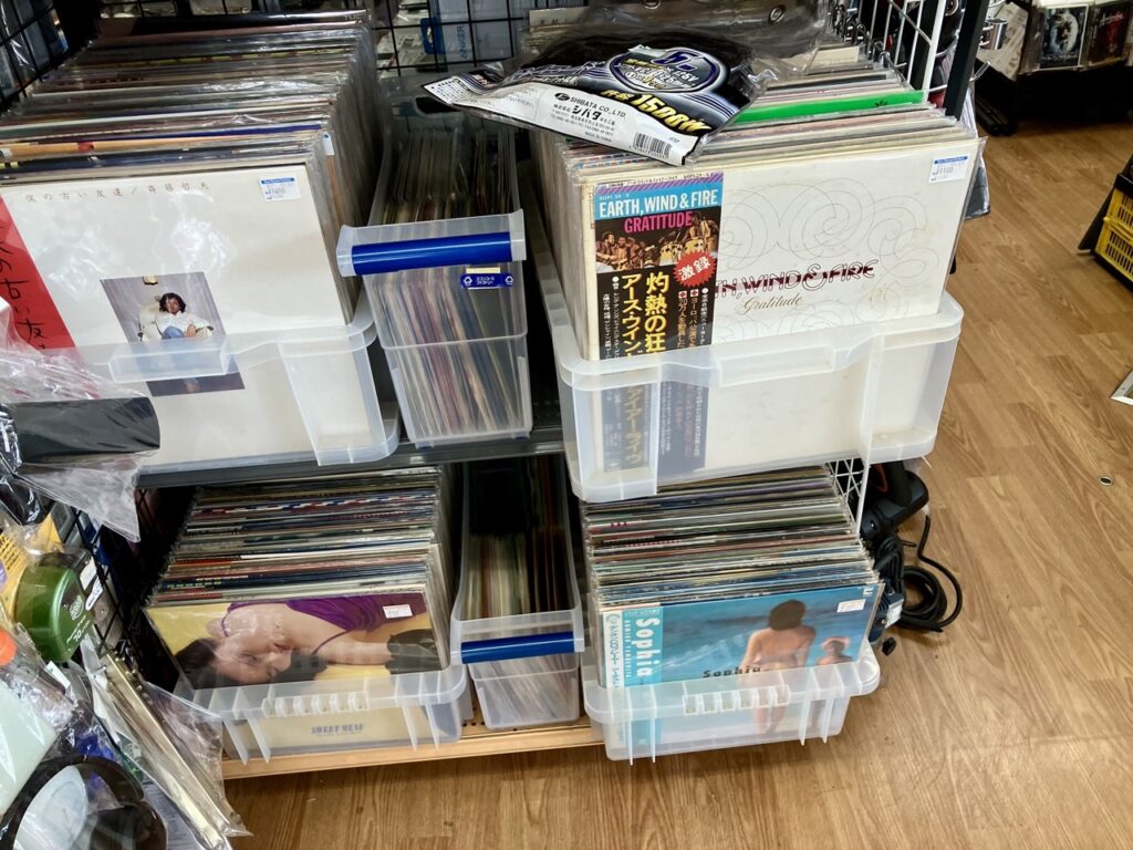 ハードオフ・オフハウス 浜松高林店のレコードコーナー