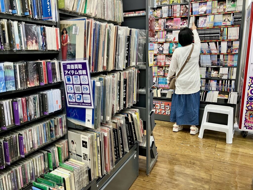 BOOKOFF 浜松高林店のレコードコーナー